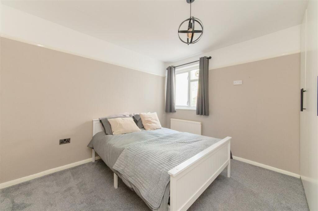 헨던 Vibrant & Stylish Mill Hill East Pad 아파트 외부 사진